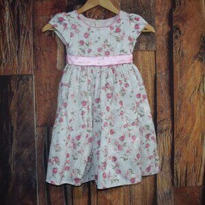 CINDERELLA COUTURE Little Girls' sz 4 Fancy  Dress